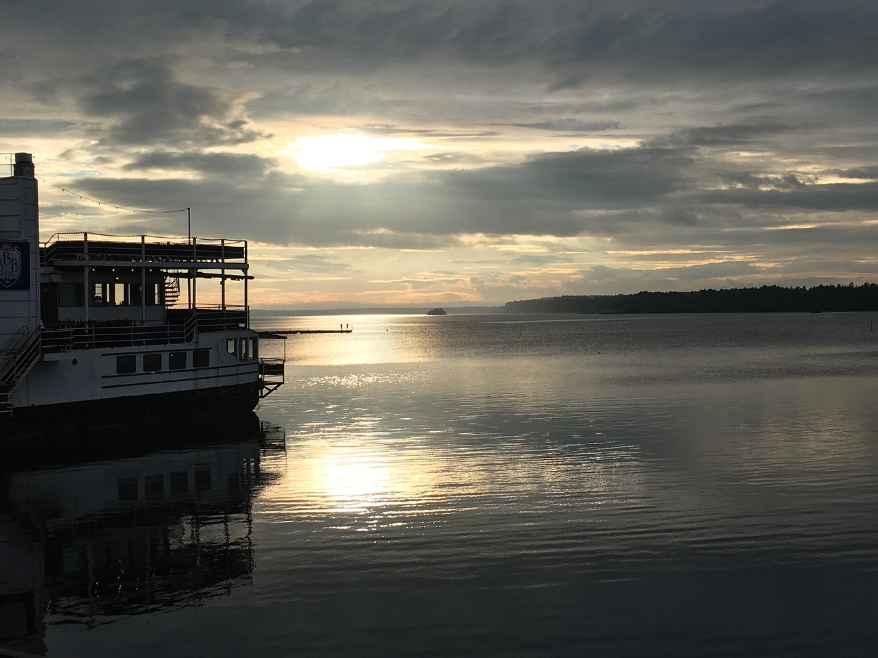 Image - water sweden sunset boat harbour