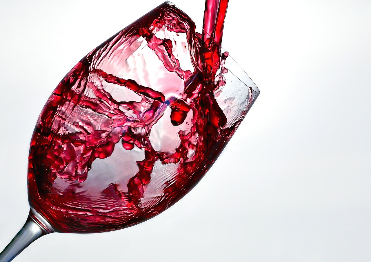 Image - wine splash glass red alcohol