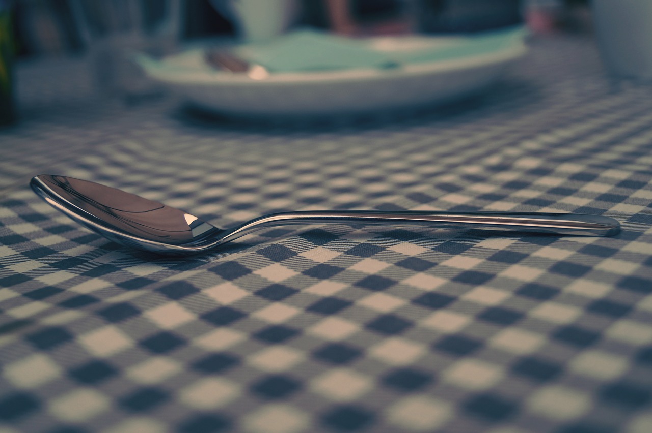 Image - spoon cutlery table tablecloth