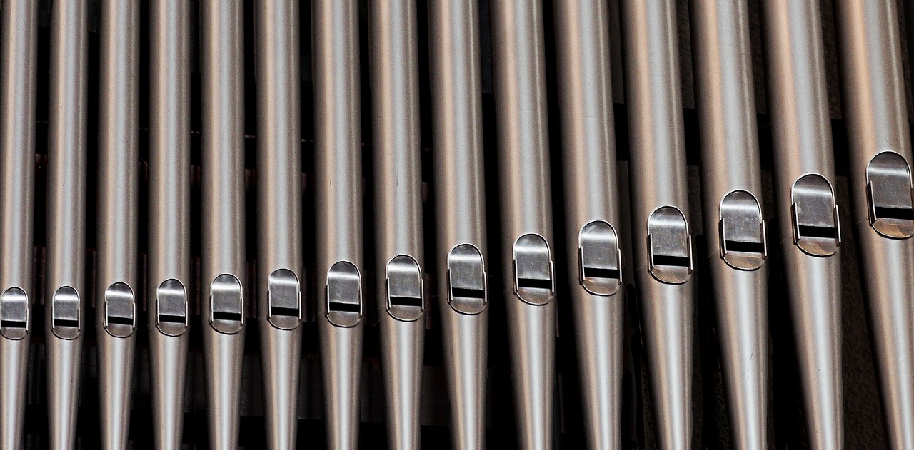 Image - organ pipes church music cathedral