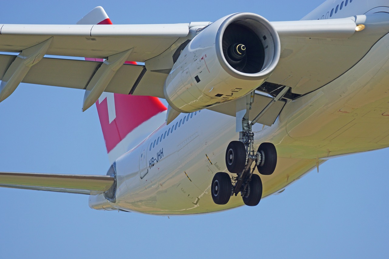 Image - aircraft turbine nozzle engine