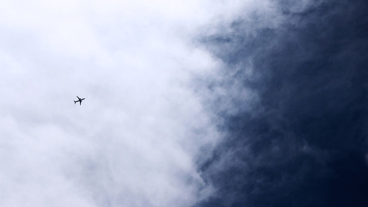 Image - sky shenzhen aircraft