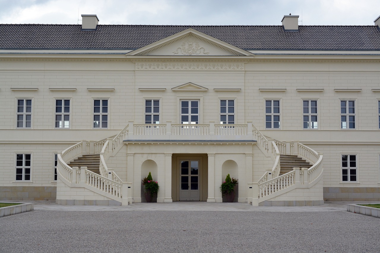Image - castle stairs historically