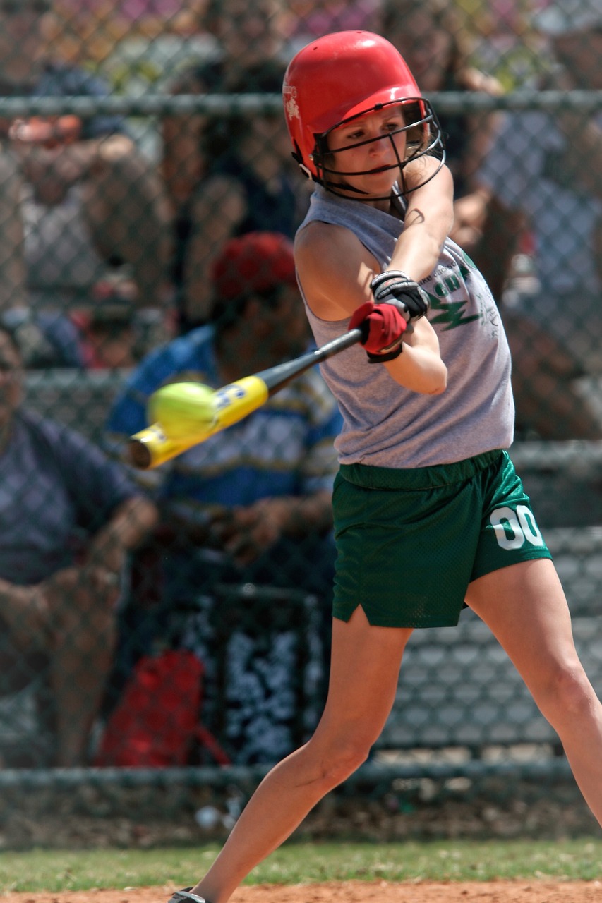 Image - softball action batter girl bat