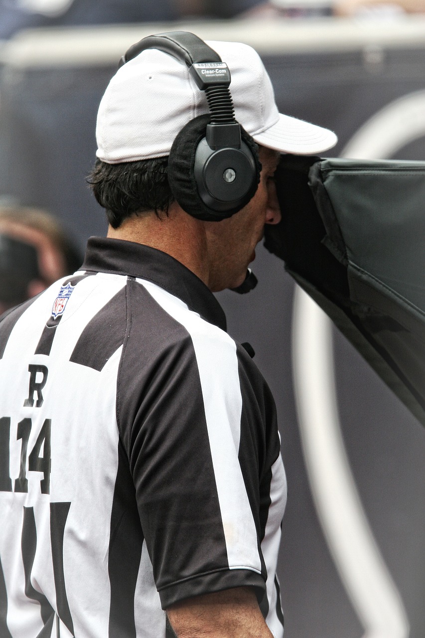 Image - referee nfl instant replay game