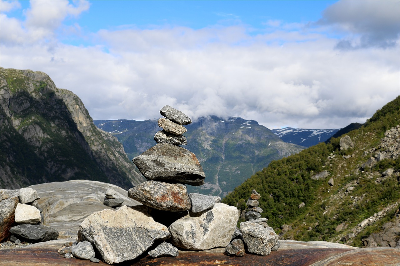 Image - mountain cairn balance stone towers
