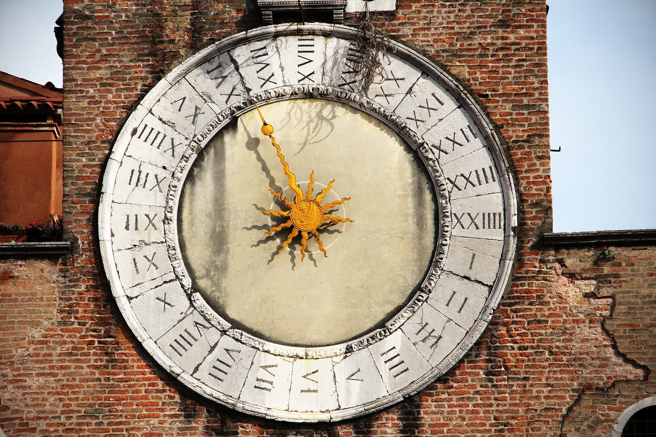 Image - sundial clock sun time