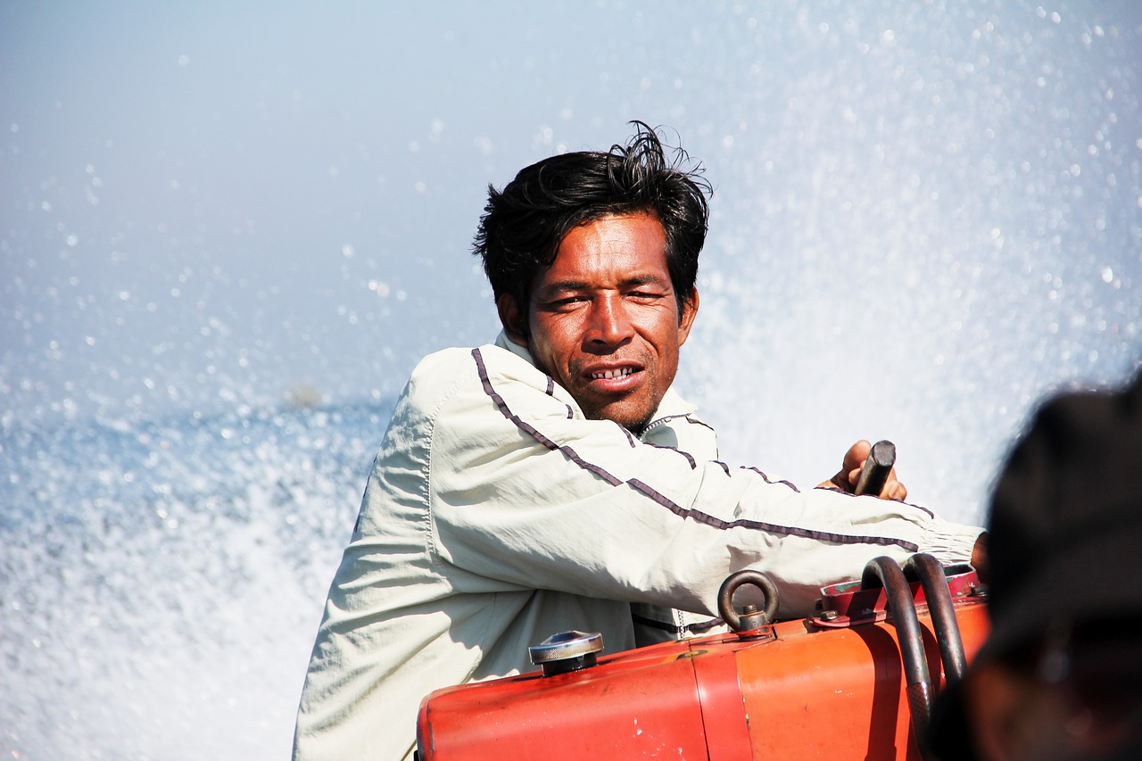 Image - powerboat water fast man boaters