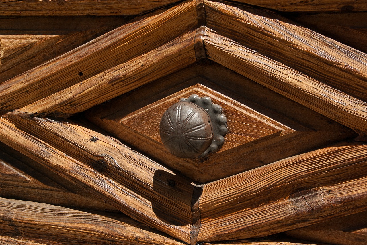 Image - door sculpture cabinet making