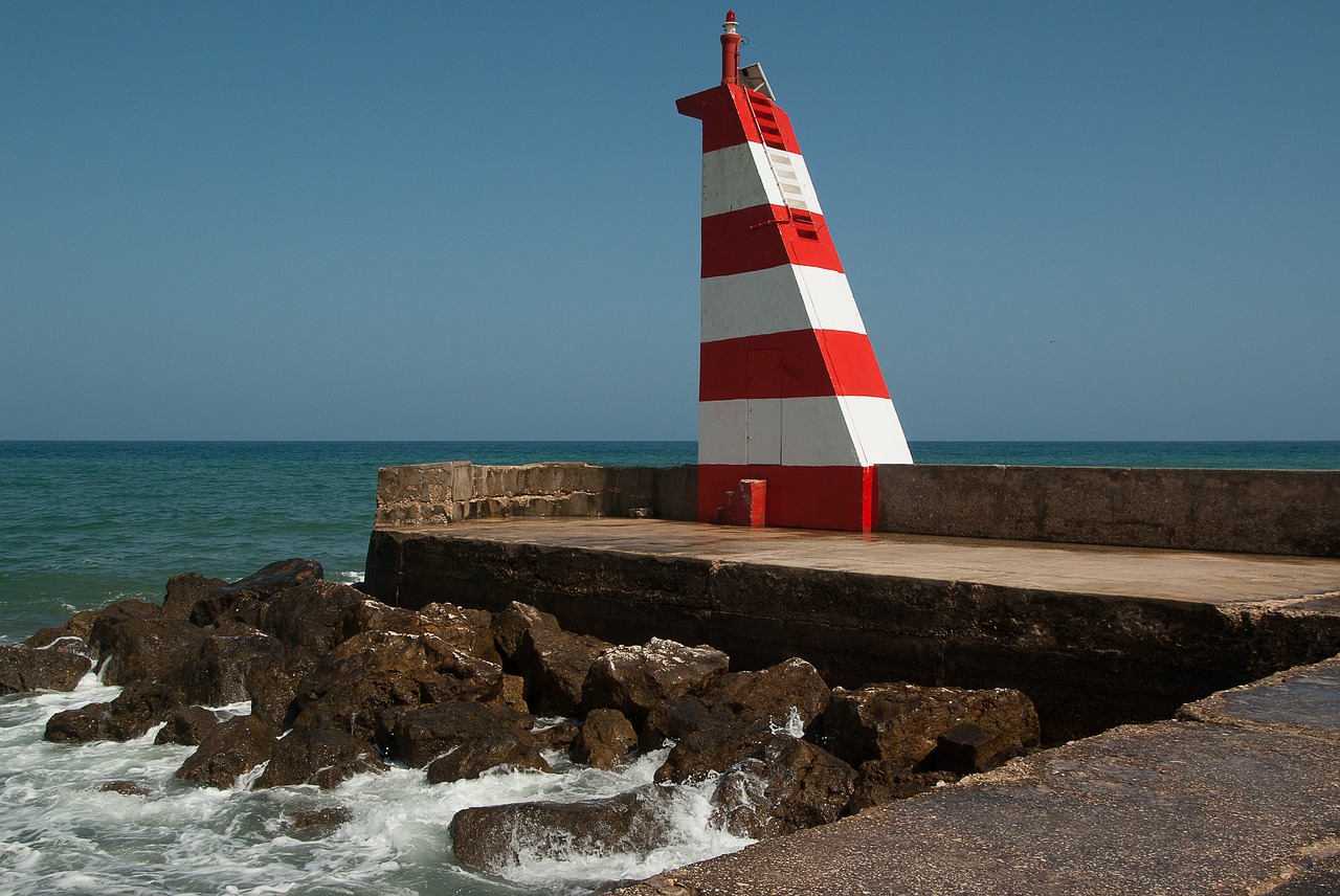 Image - portugal port lighthouse wharf