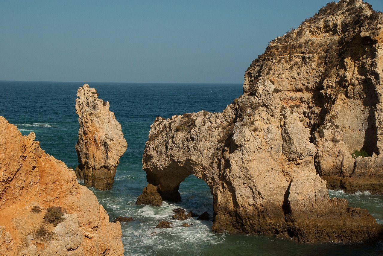 Image - portugal lagos ocean erosion cliff