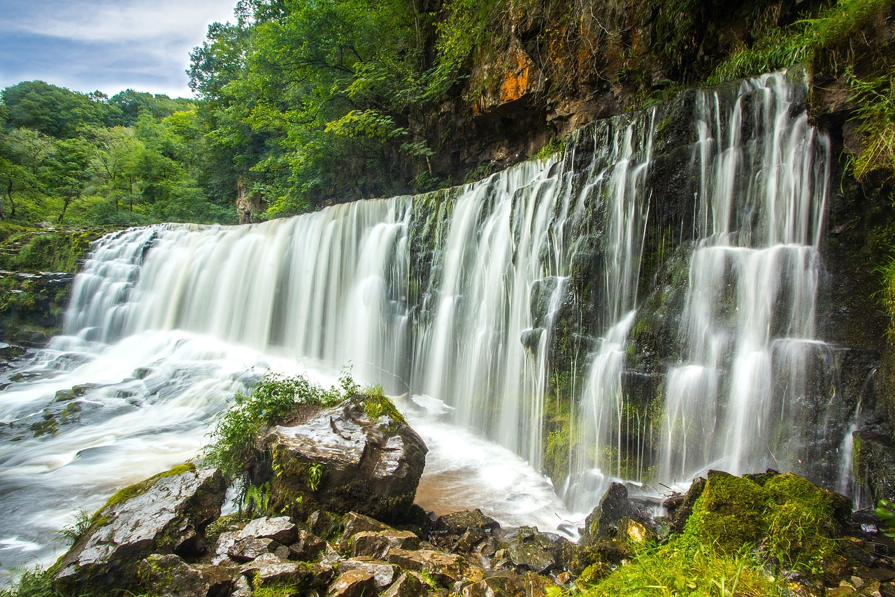 Image - waterfall wales river england