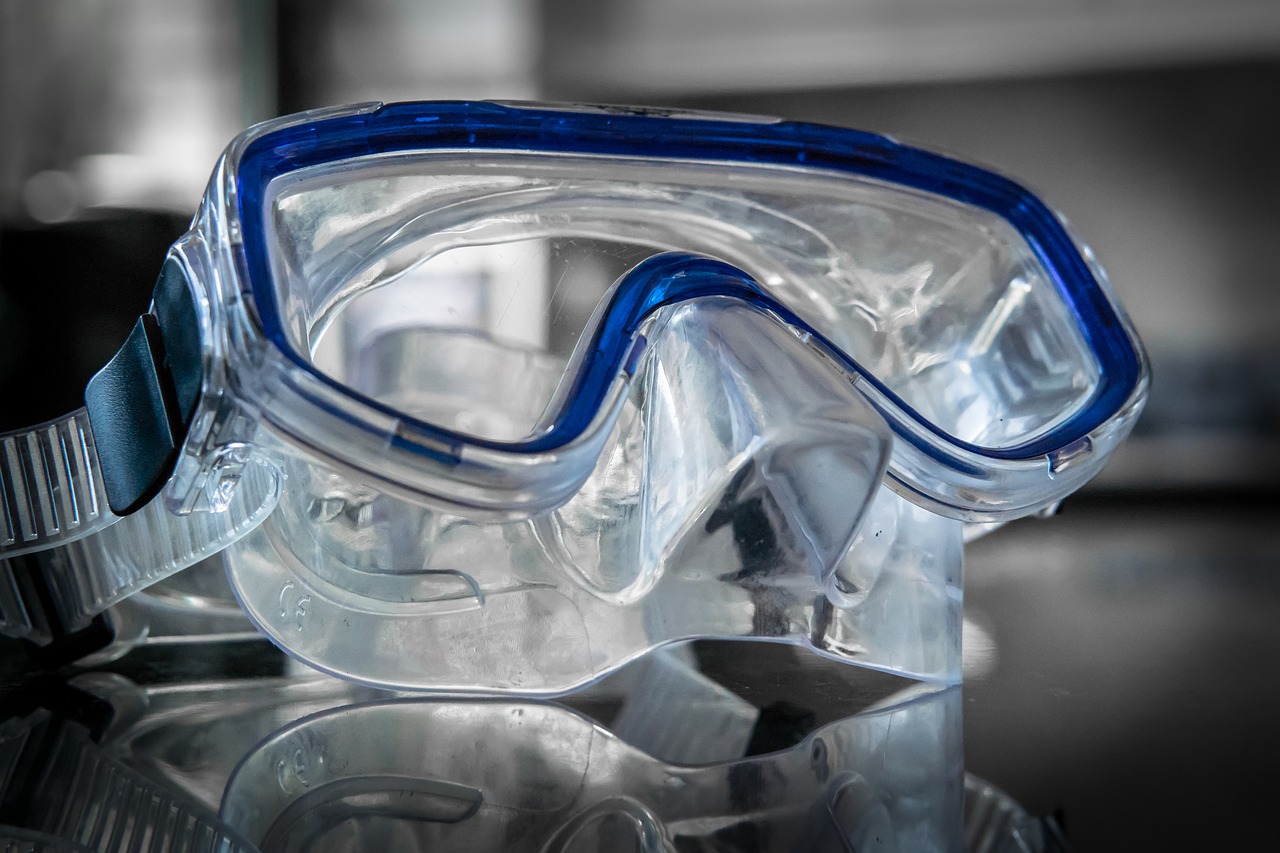 Image - diving mask glasses diving