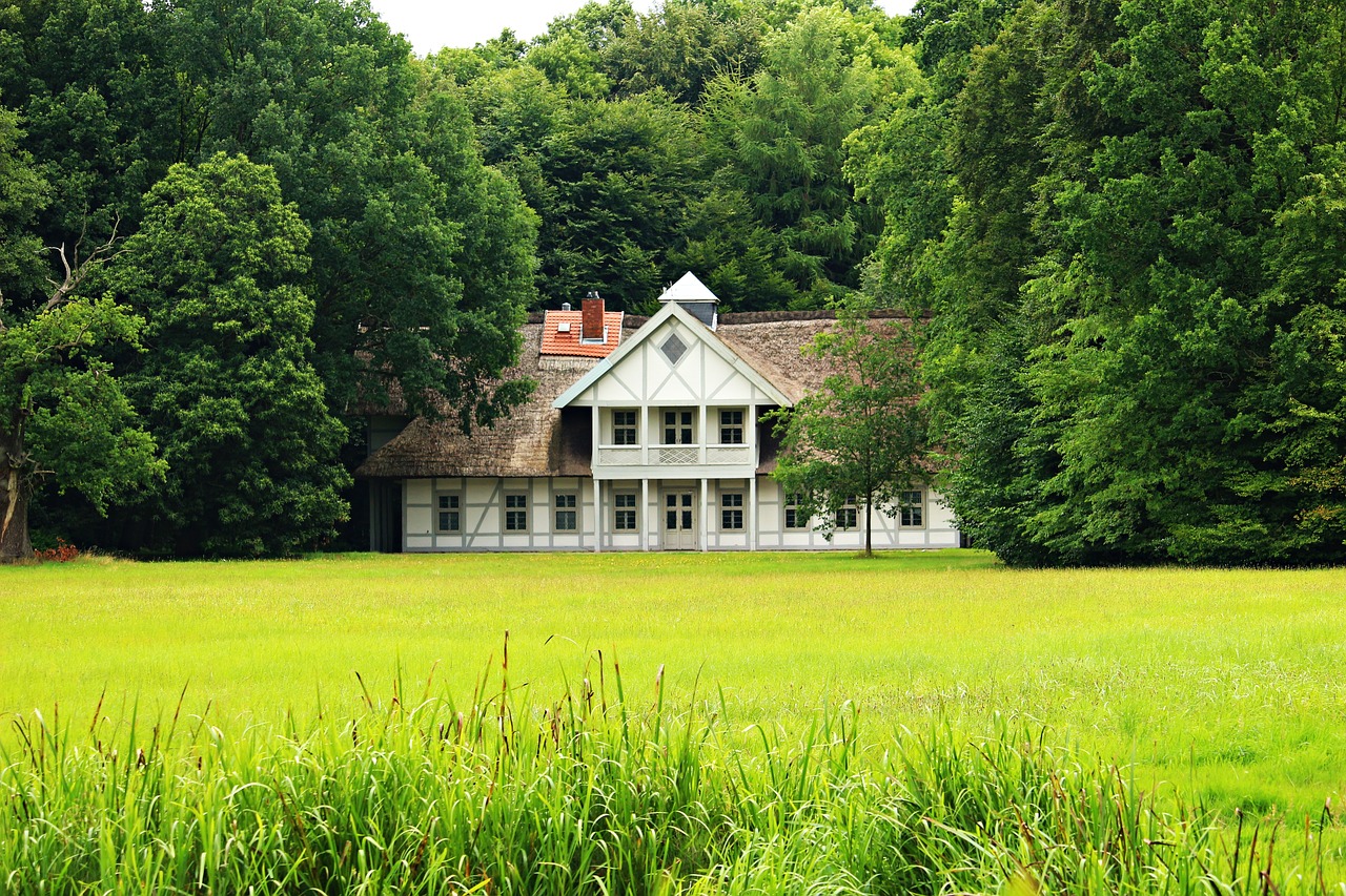 Image - home swiss house truss