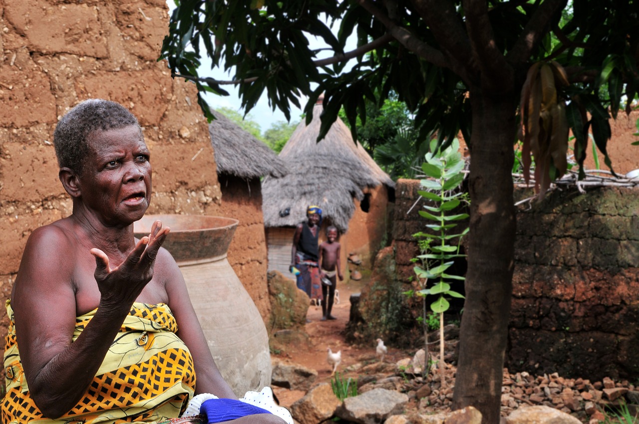 Image - old woman africa village togo