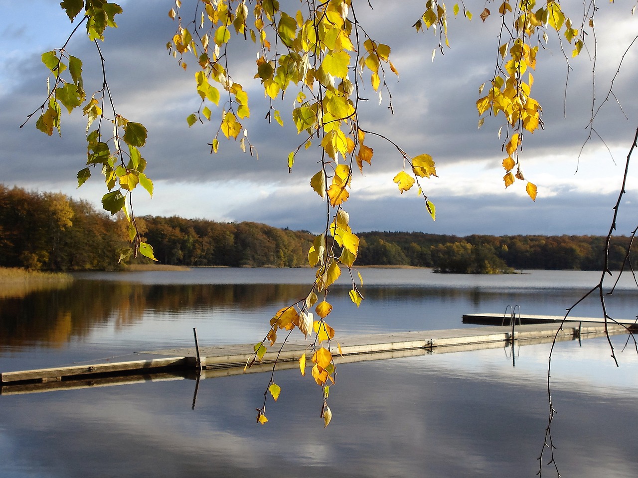 Image - sweden jetty autumn