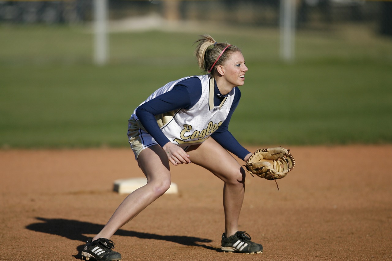 Image - softball player girl action