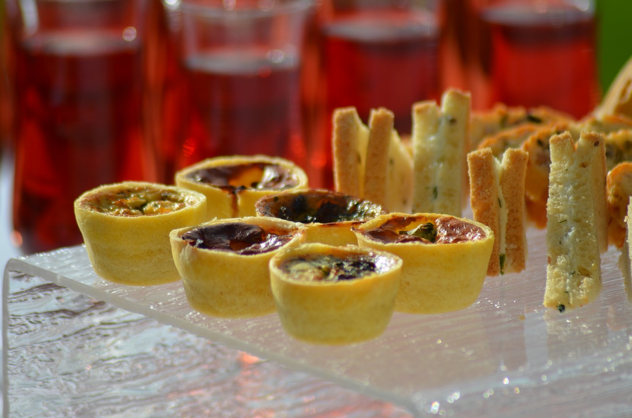 Image - petit fours aperitif tasting