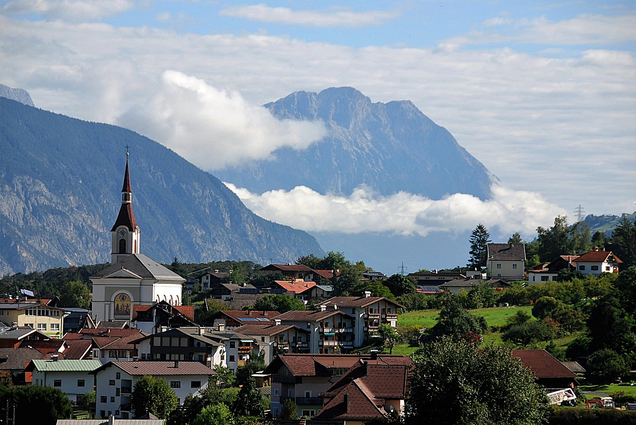 Image - panorama roppen village mountains