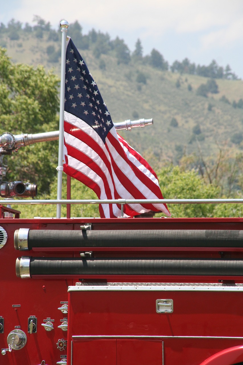 Image - flag fire mountain fireman fighter