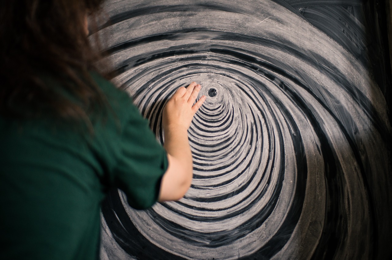 Image - blackboard painting chalk tunnel