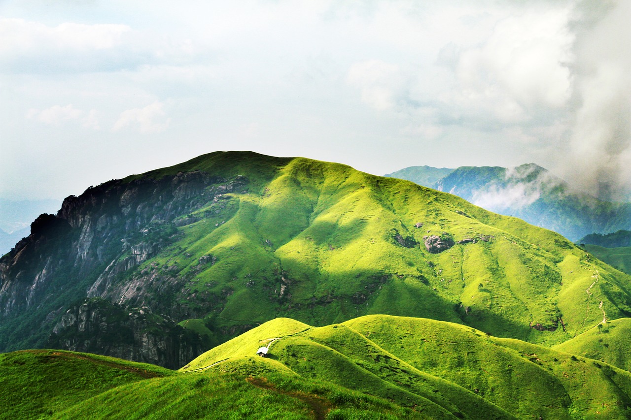 Image - cloud misty wugongshan