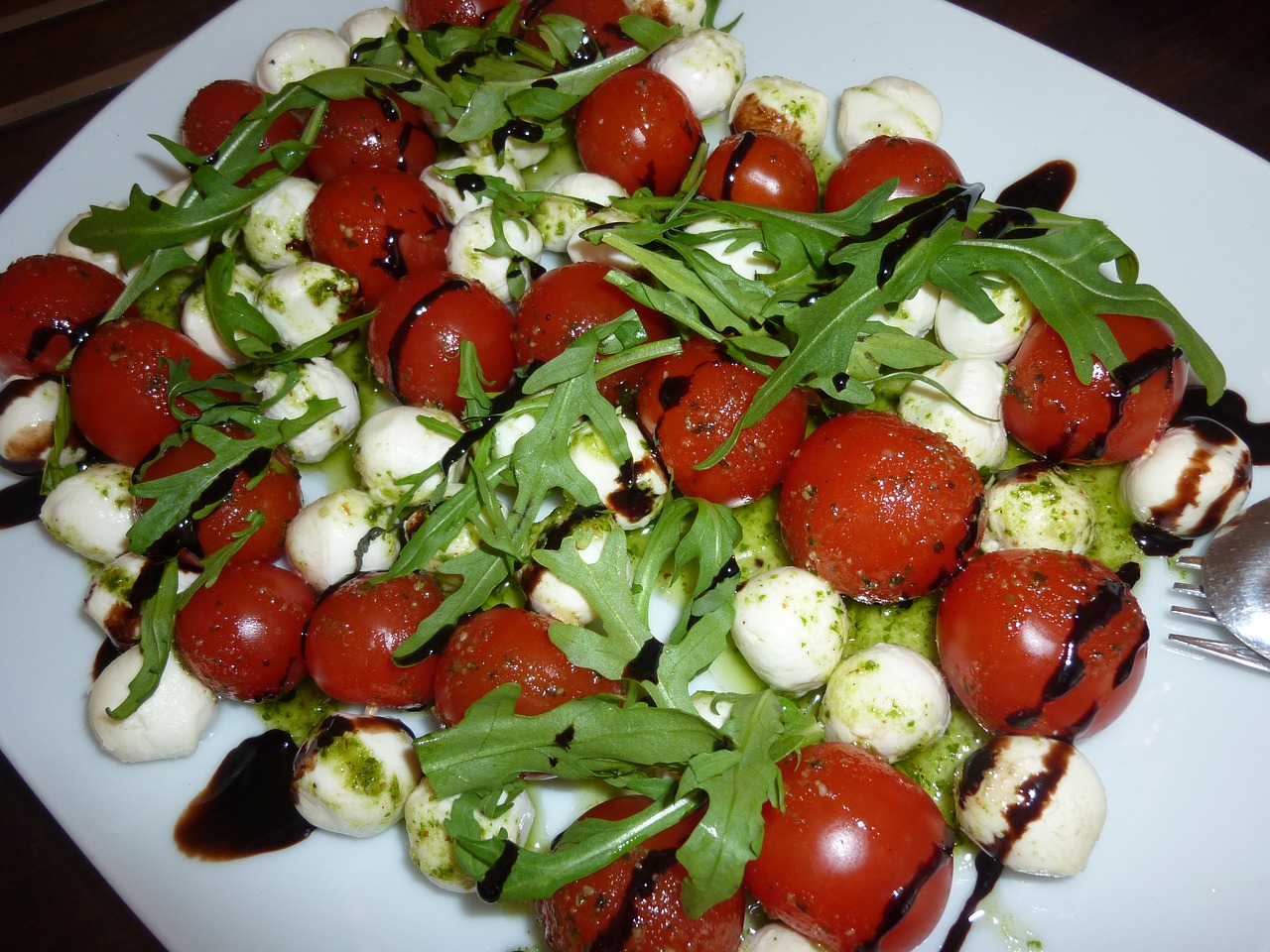 Image - capresse salad eat italian