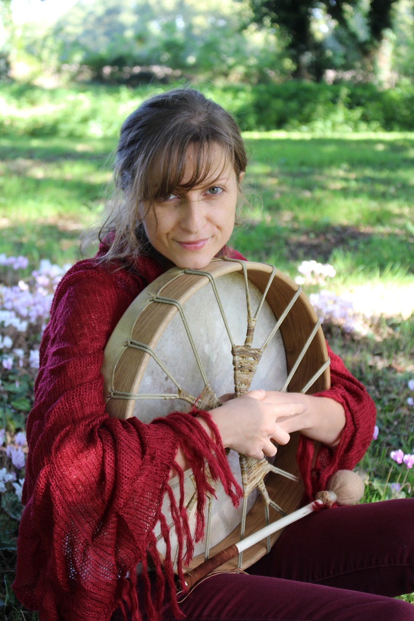 Image - woman drum oak nature music