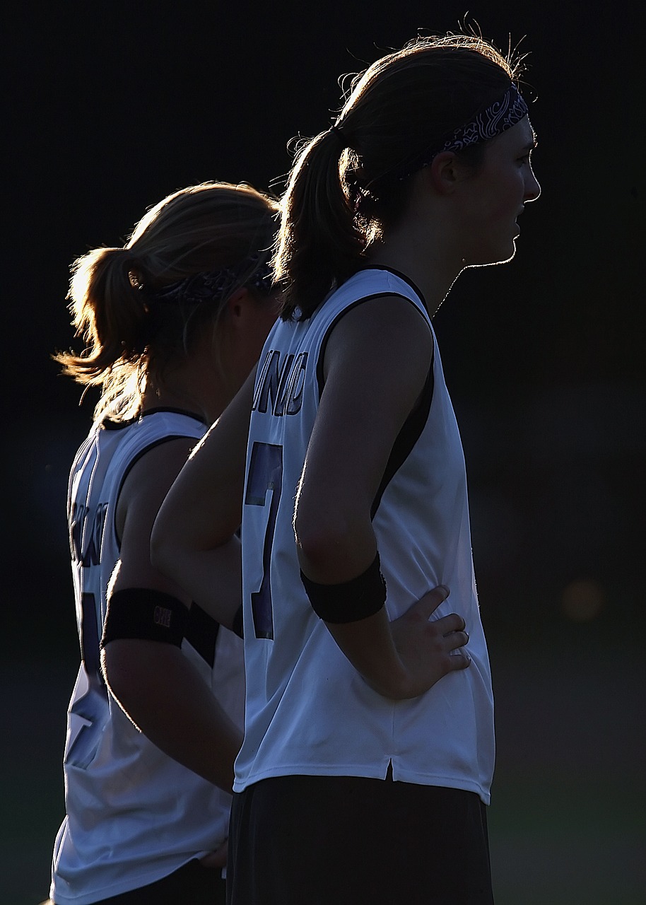 Image - athletes female silhouette