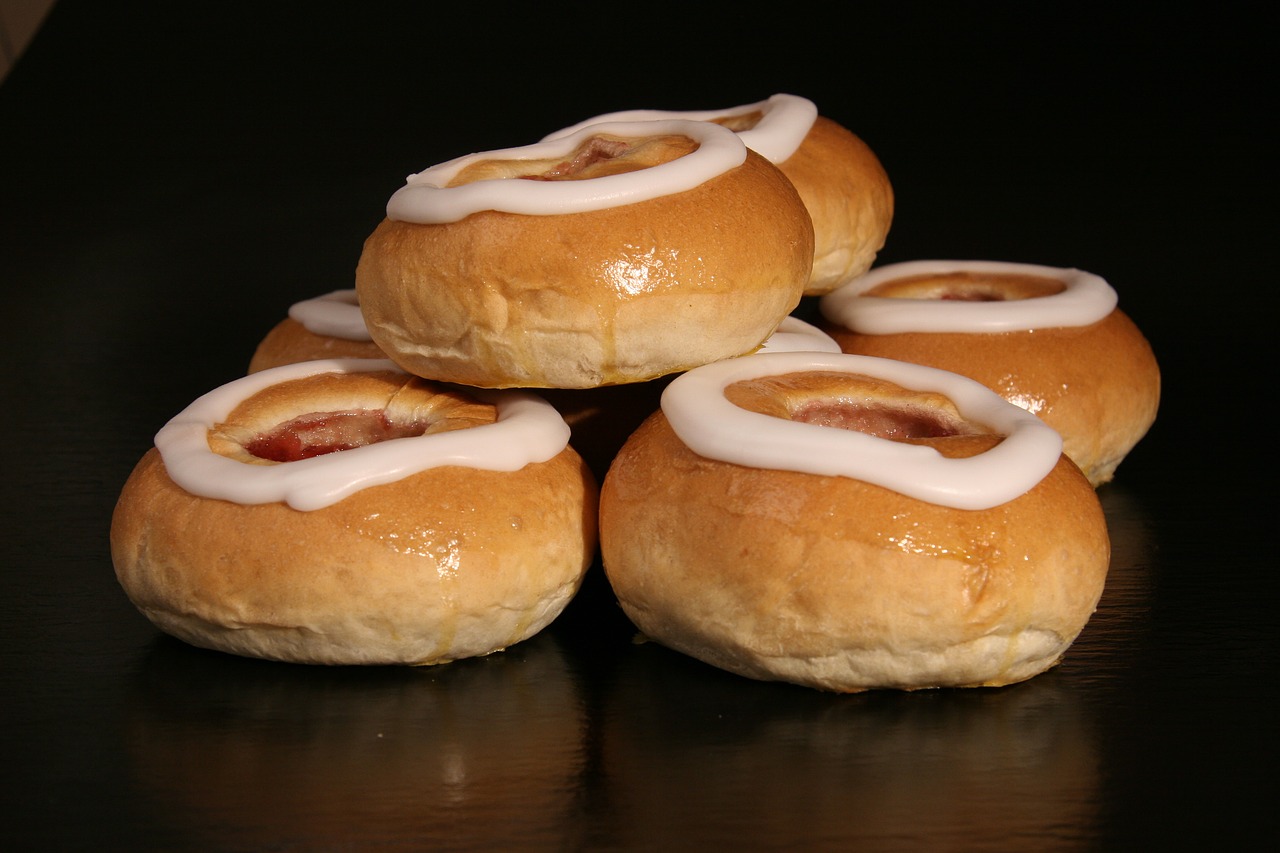 Image - bun shrovetide dumpling february