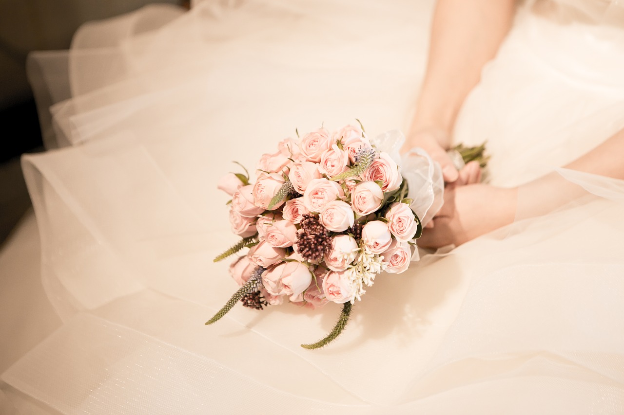 Image - bouquet wedding wedding ceremony