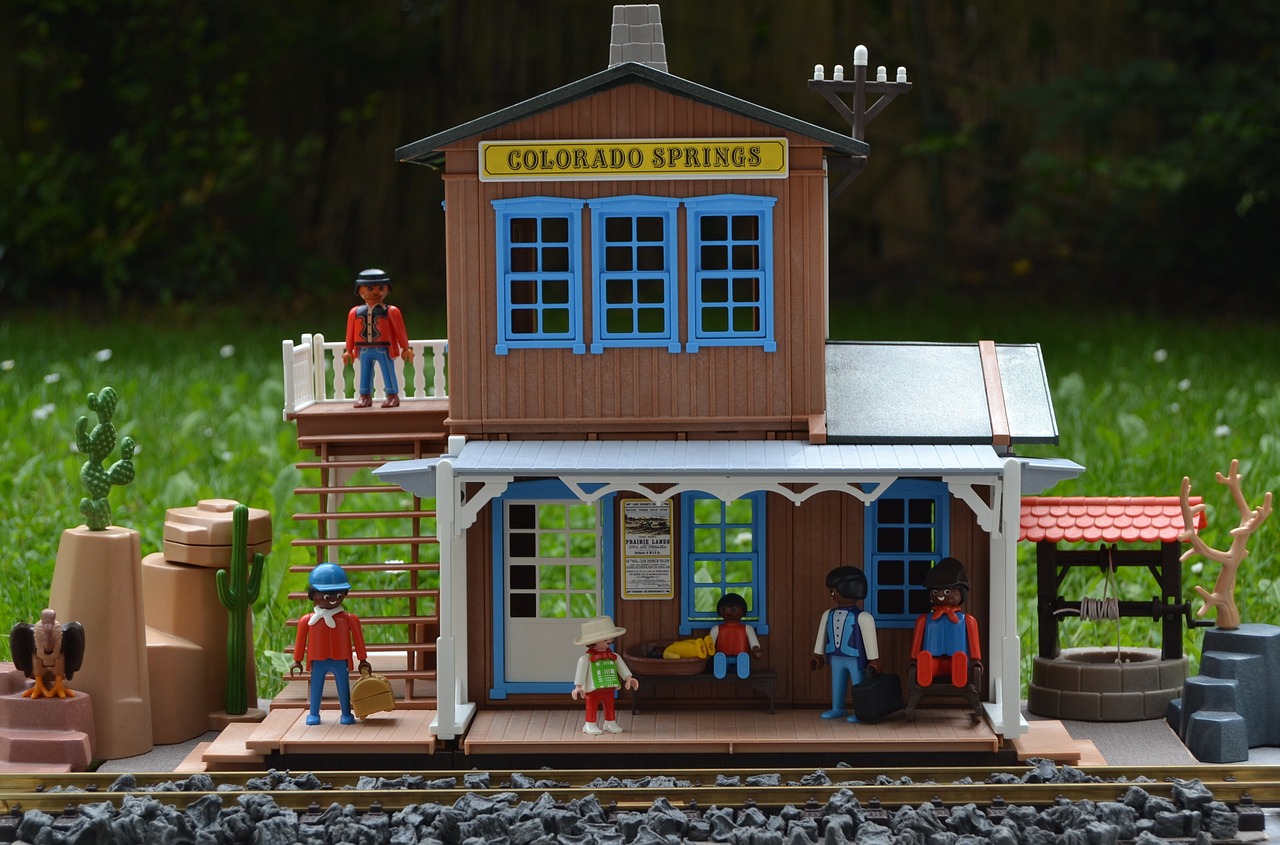 Image - playmobil western railway station