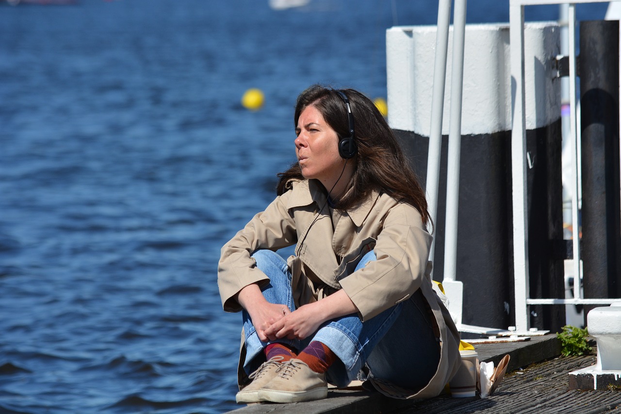 Image - woman young break alster hamburg