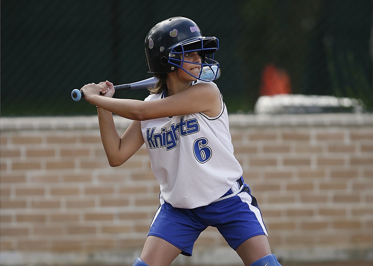 Image - softball batter female teenager