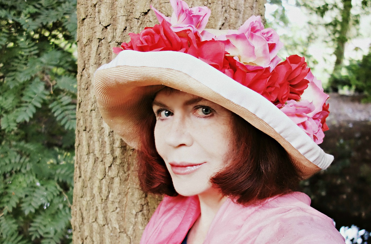 Image - portrait face woman caucasian hat