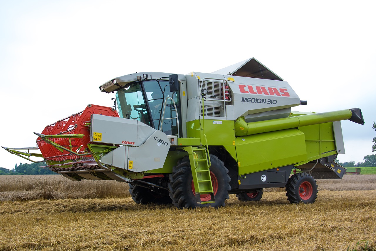 Image - harvest combine harvester cereals