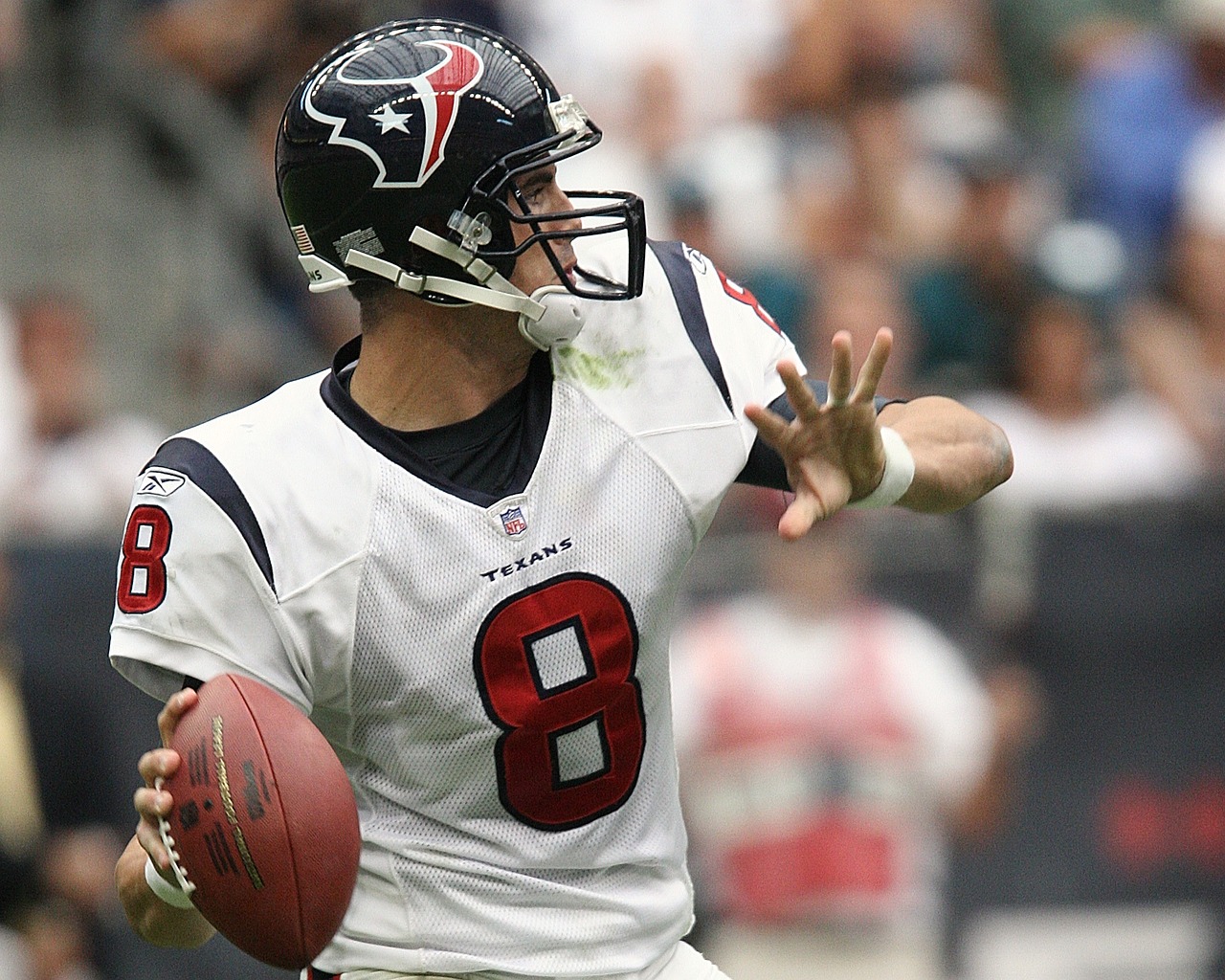 Image - quarterback american football action