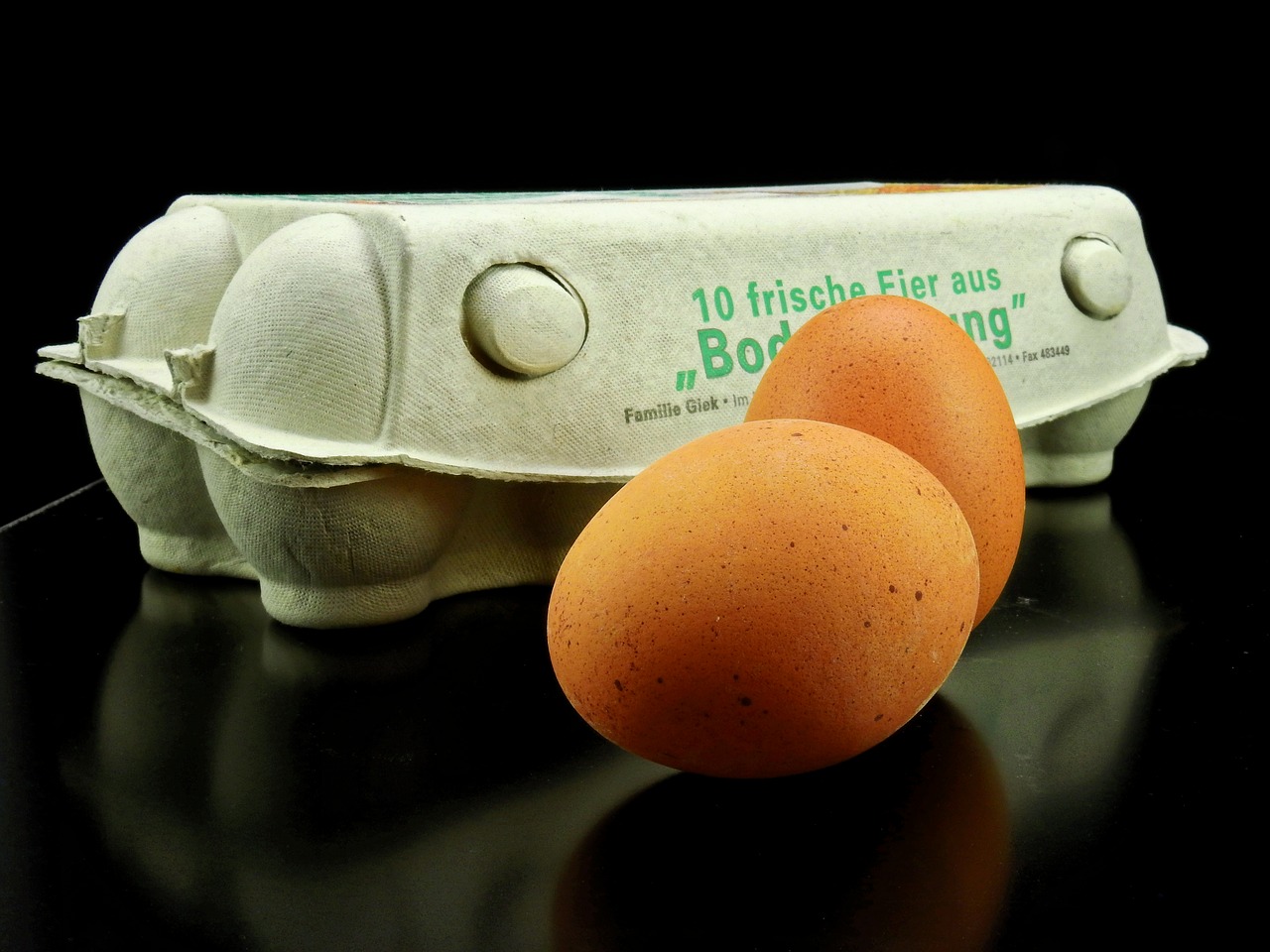 Image - egg chicken hen nature eggshell