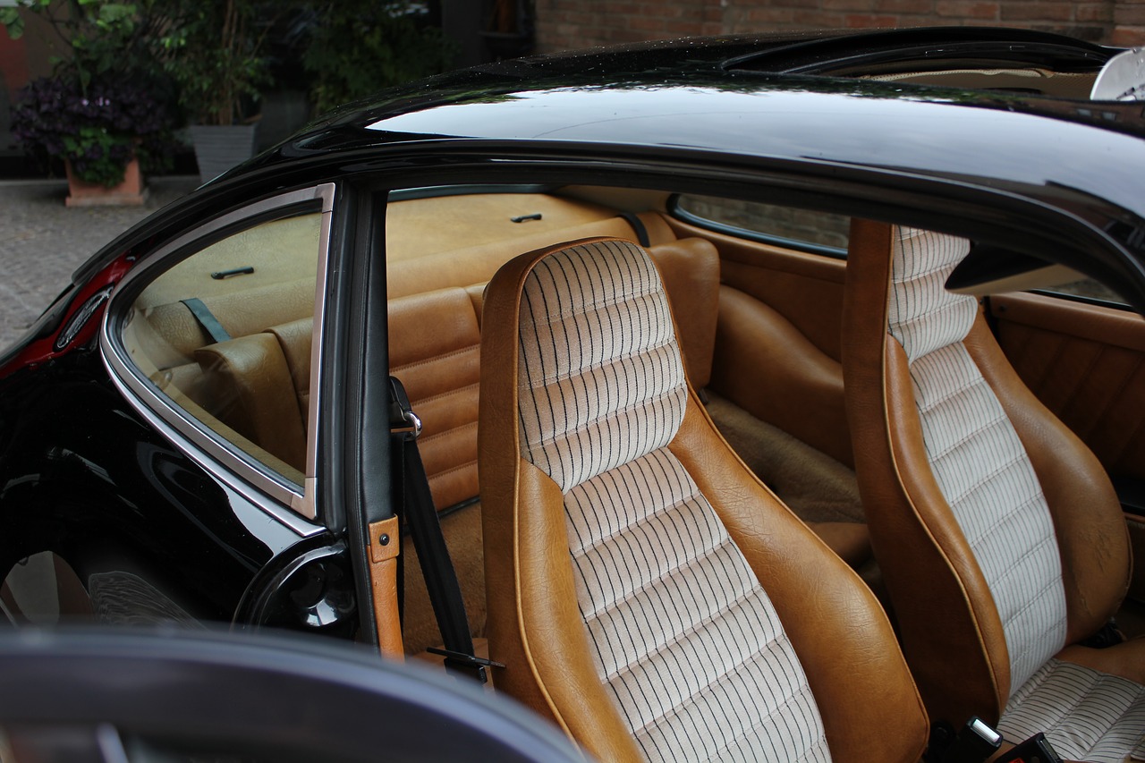 Image - porsche interior detail