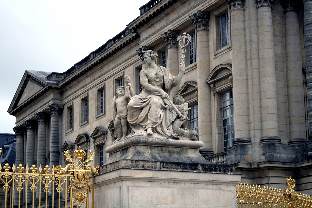 Image - palace versailles france statue