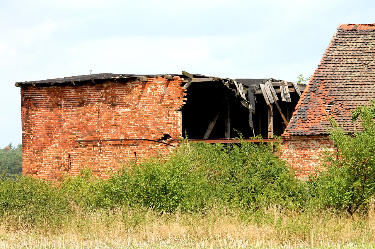 Image - homestead old leave building farm