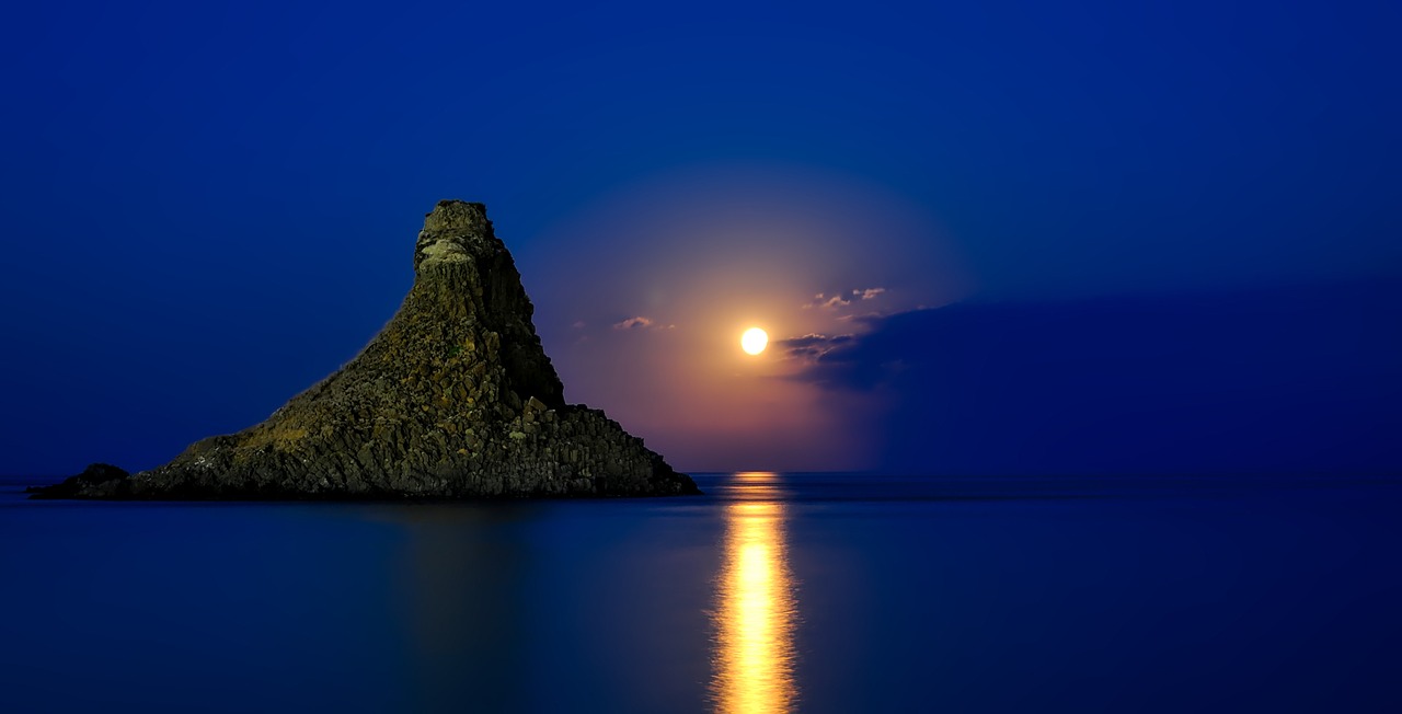 Image - italy sicily sea ocean reflections