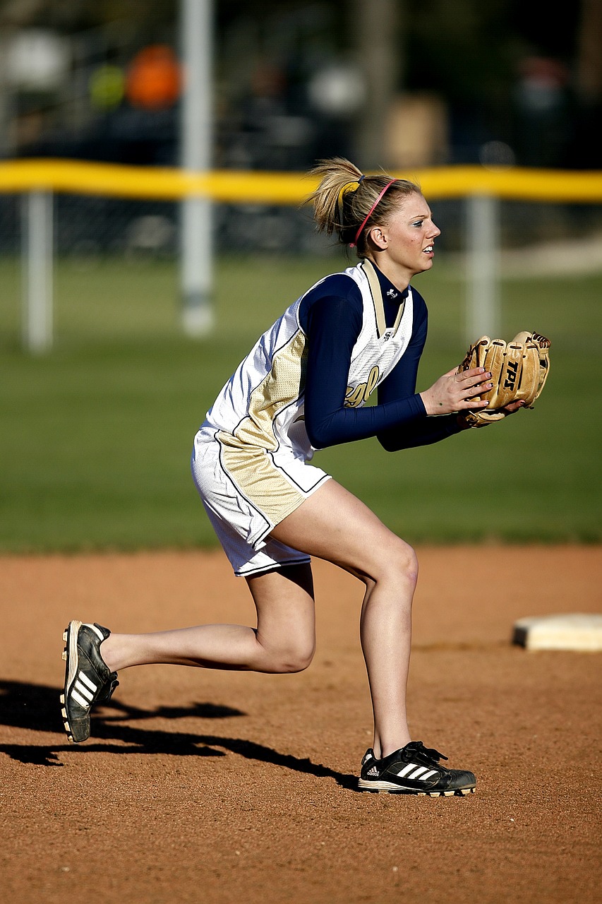 Image - softball action female player