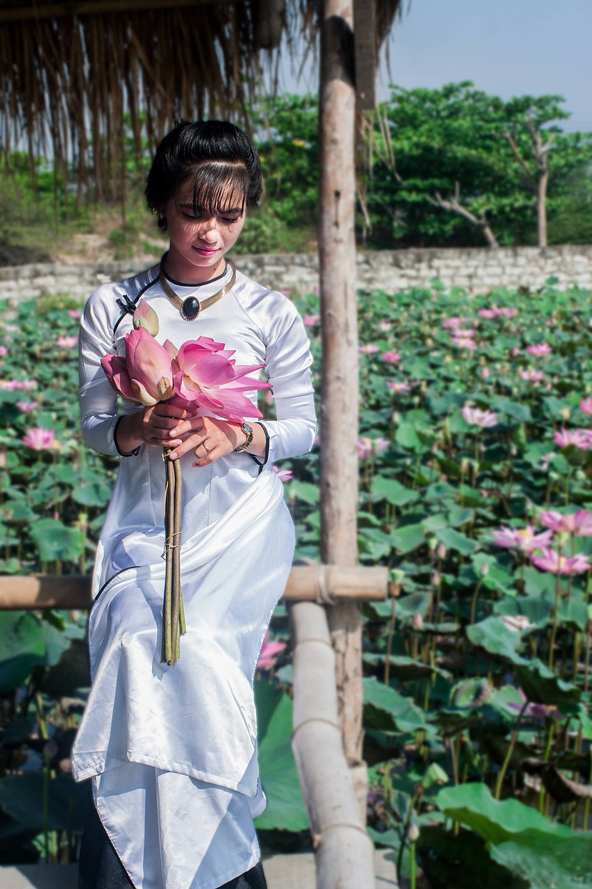 Image - happy days wedding vietnam woman