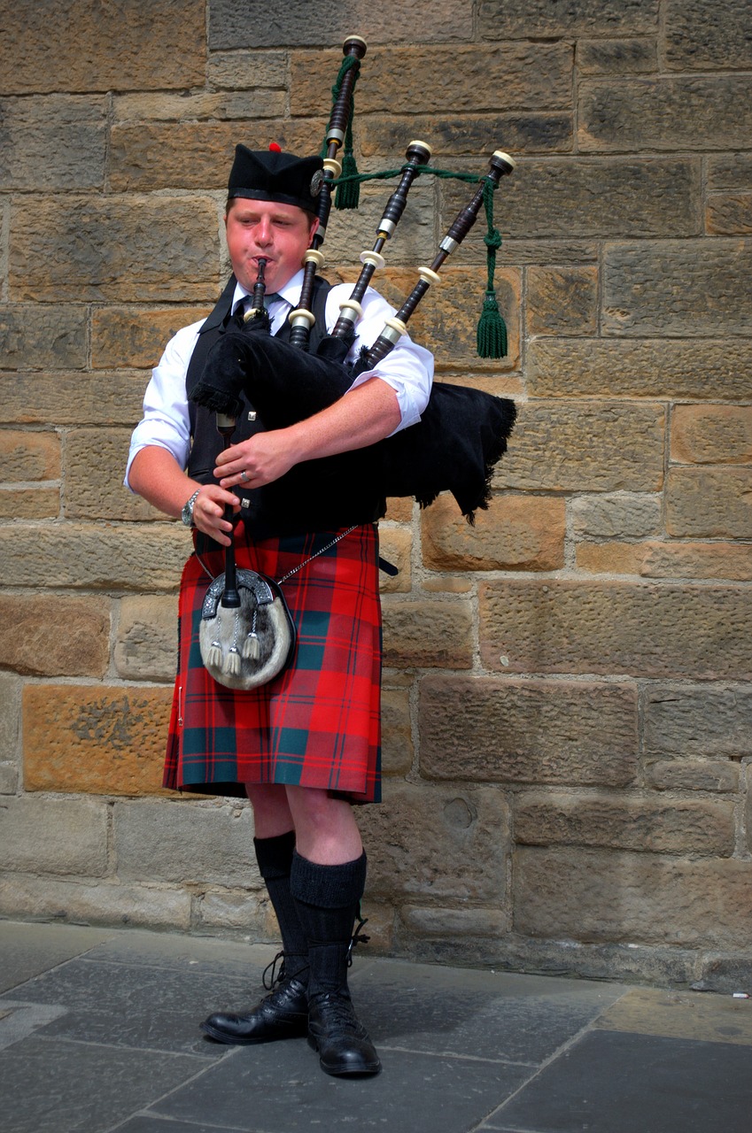 Image - bagpipes kilt scotland jock human