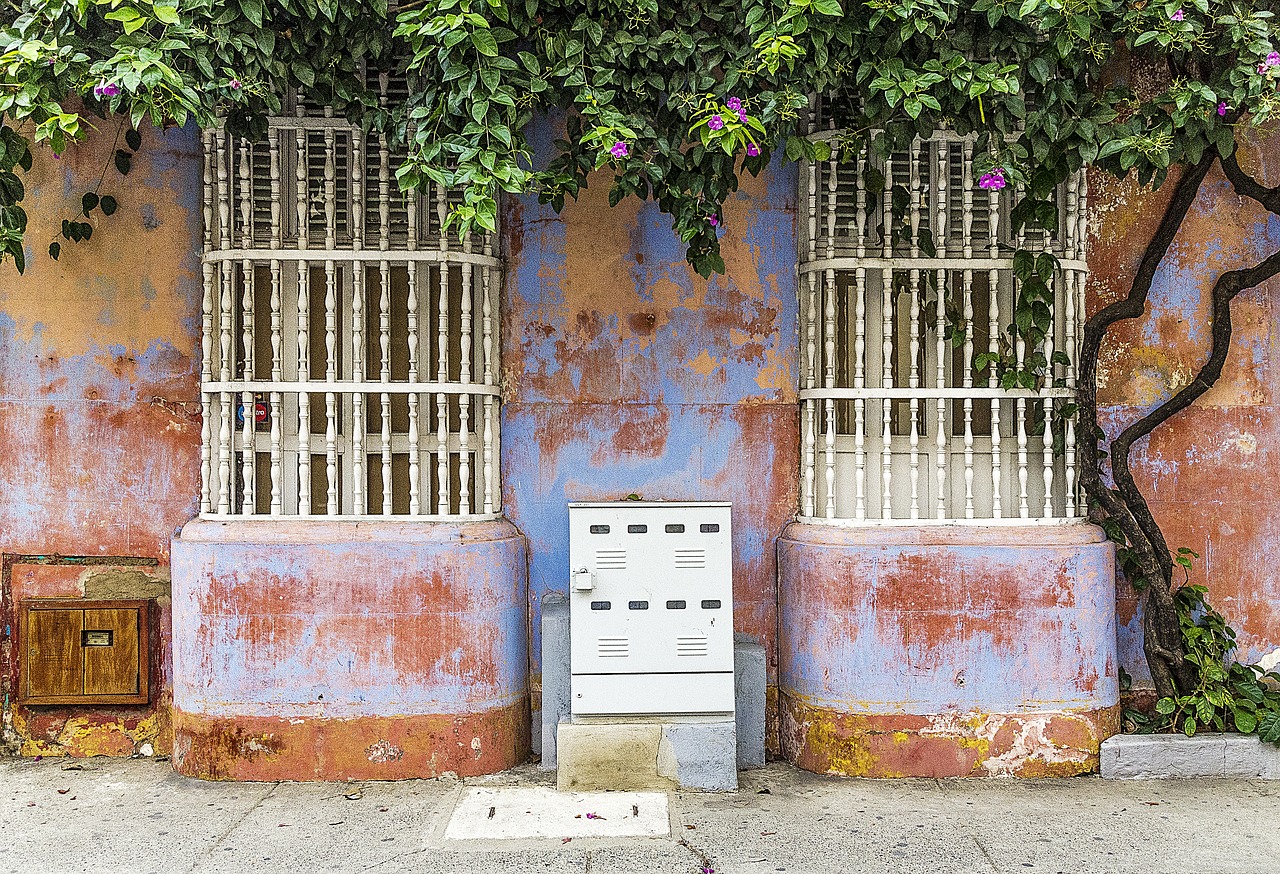 Image - building house old colonial