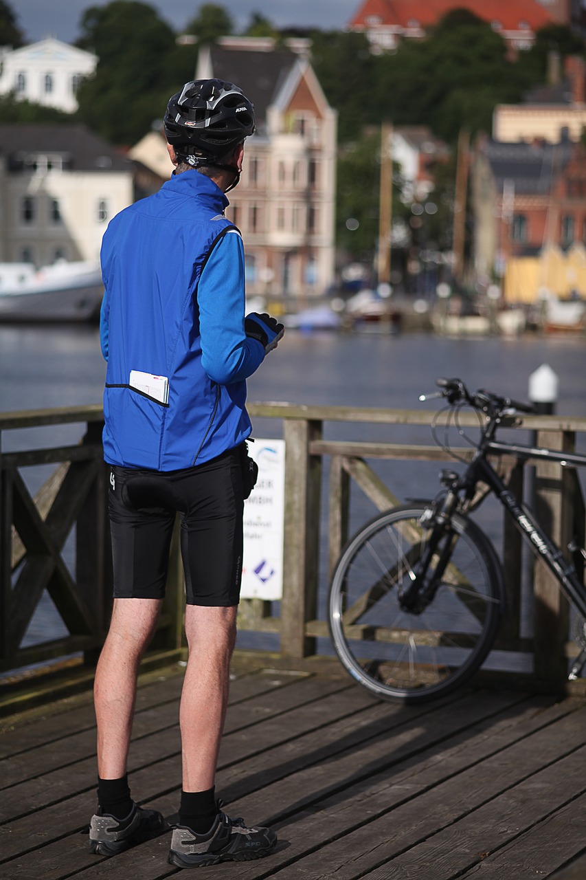 Image - cyclists tourist port flensburg