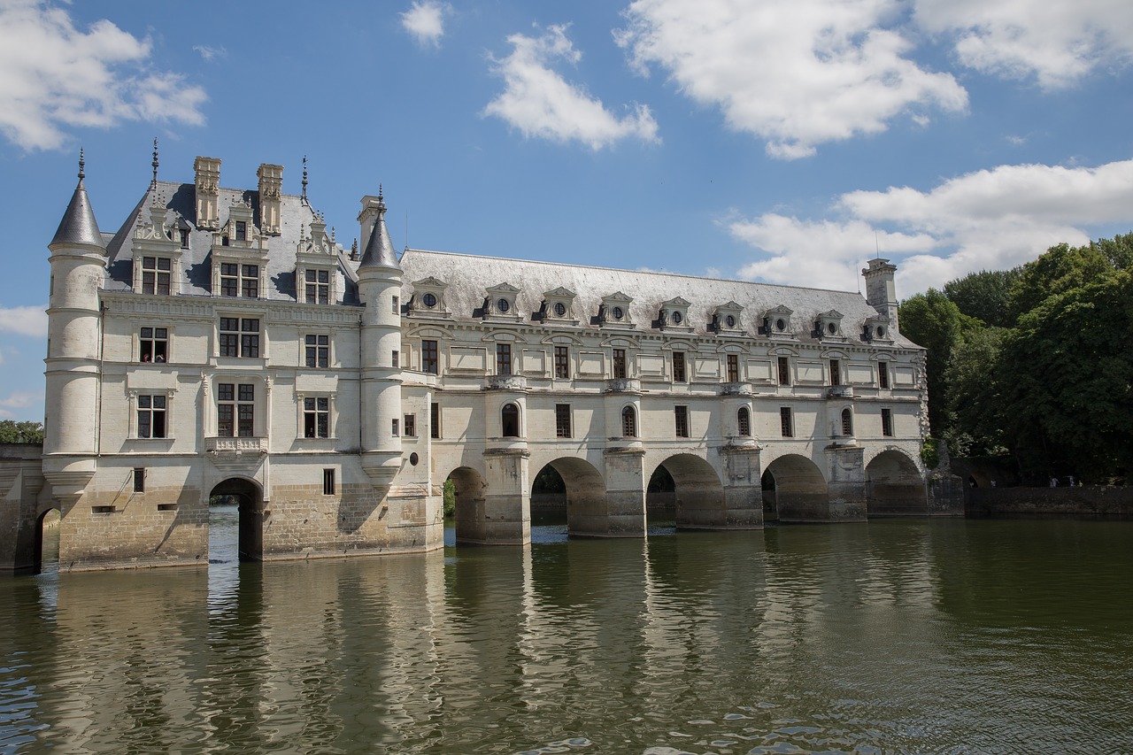 Image - castle loire valley