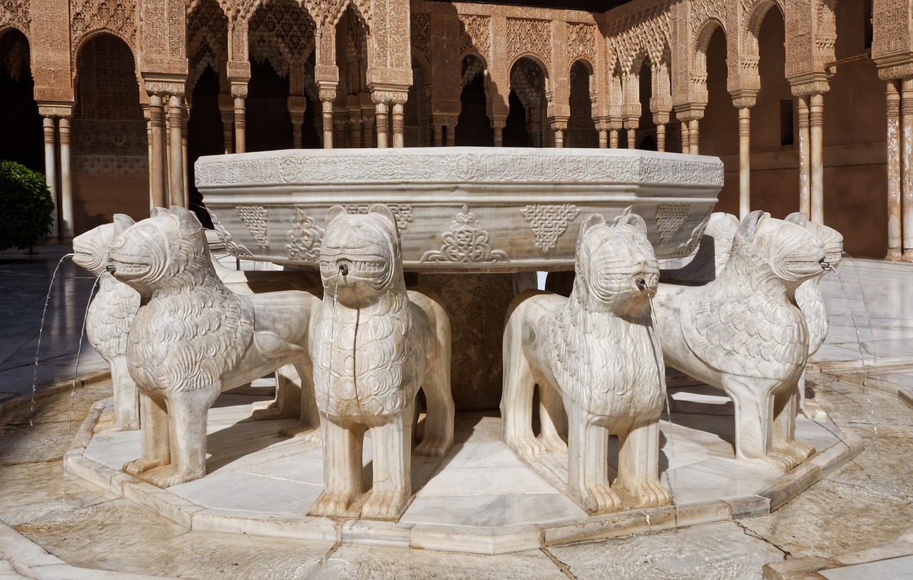 Image - lion fountain alhambra building