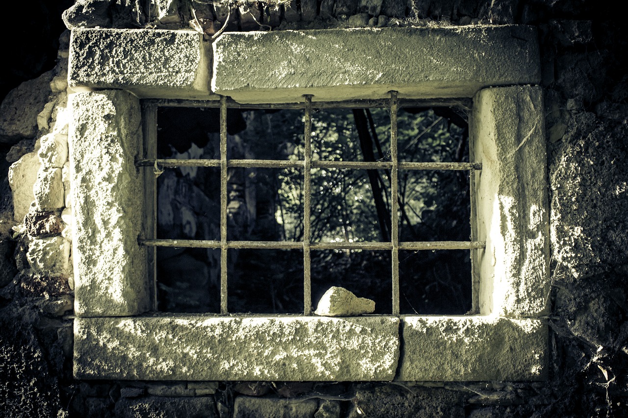 Image - prison prison window window ruin